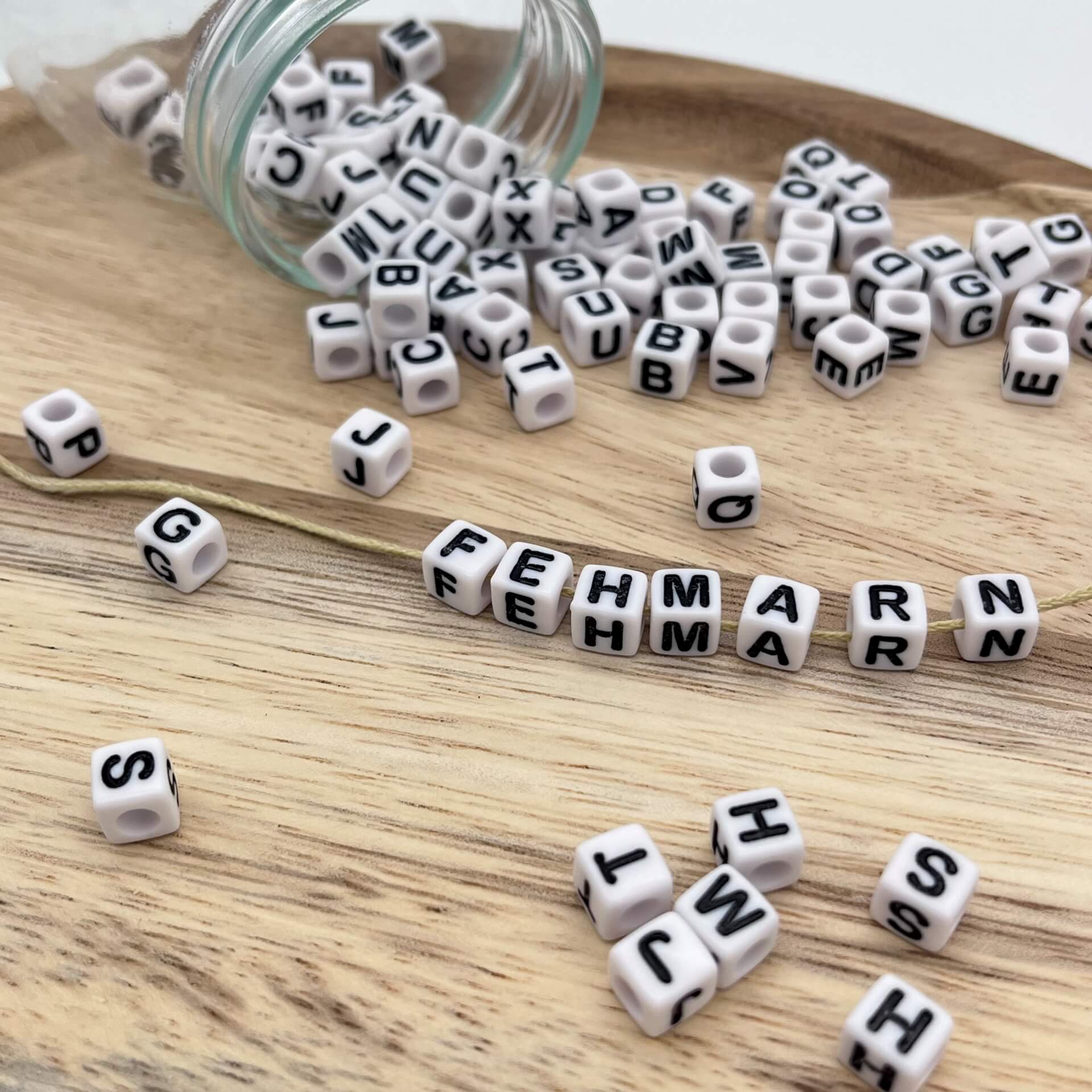 Plastic letter cube mix - 7mm - white - 25g