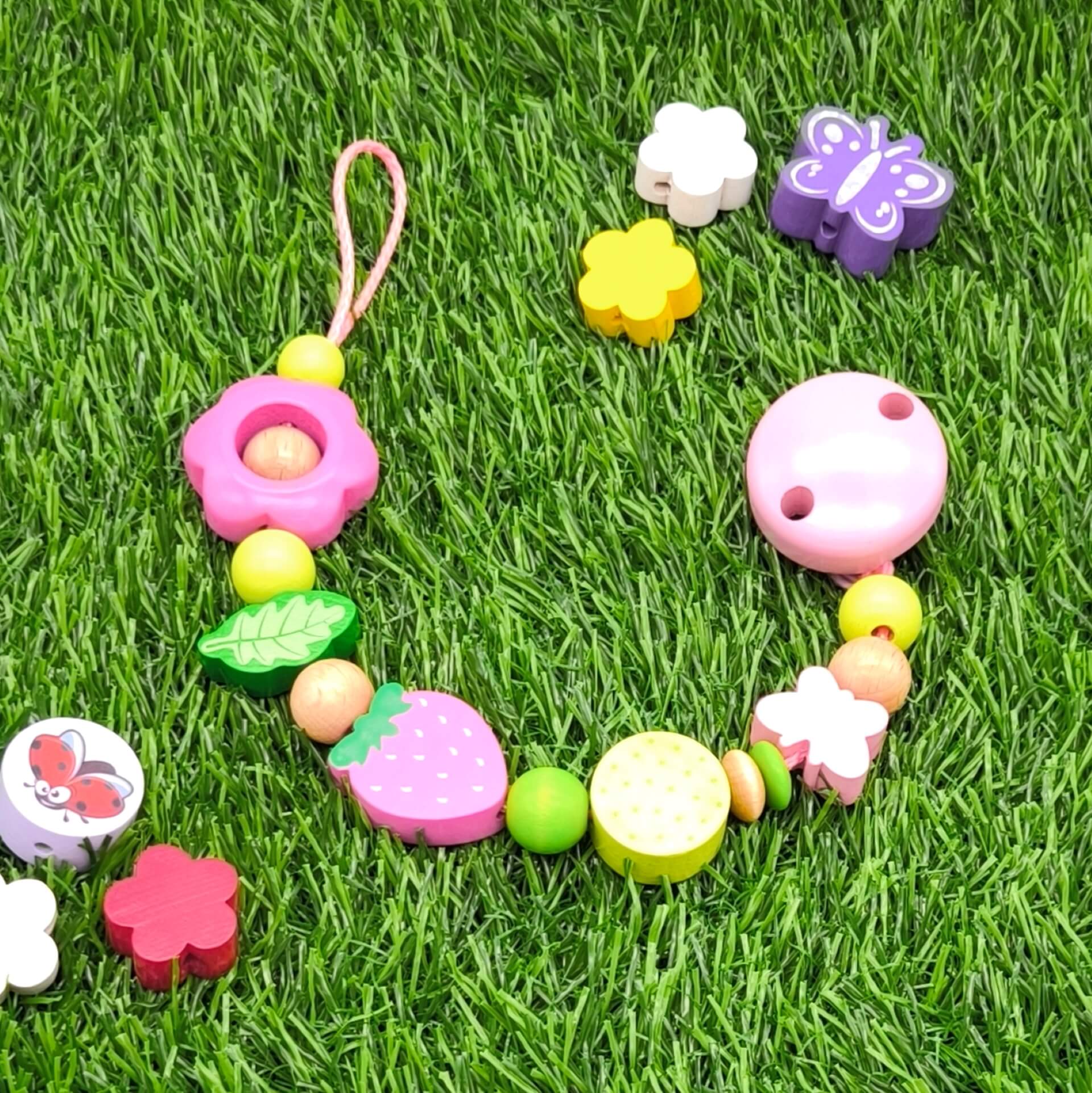 Summer meadow pacifier chain craft set