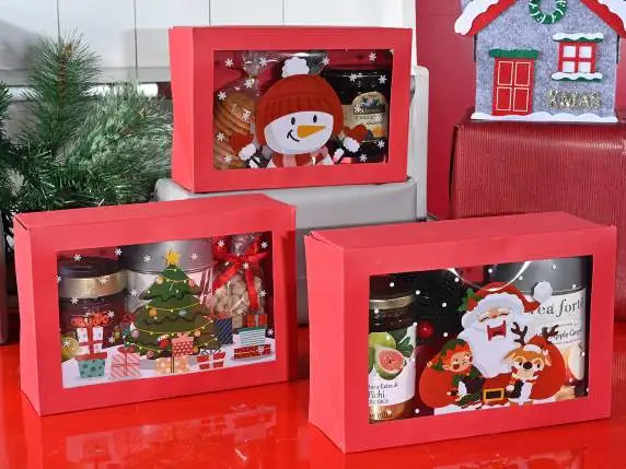 Rote Papier-Geschenkbox mit Sichtfenster Weihnachten