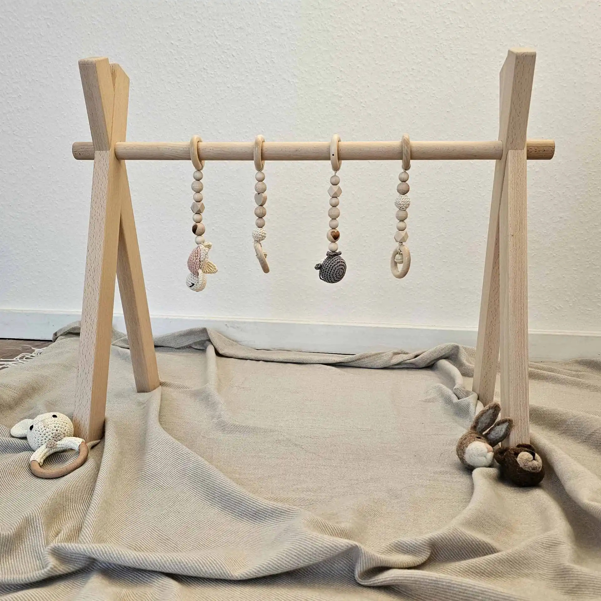 Spielbogen Babygym inklusive Bastelset 